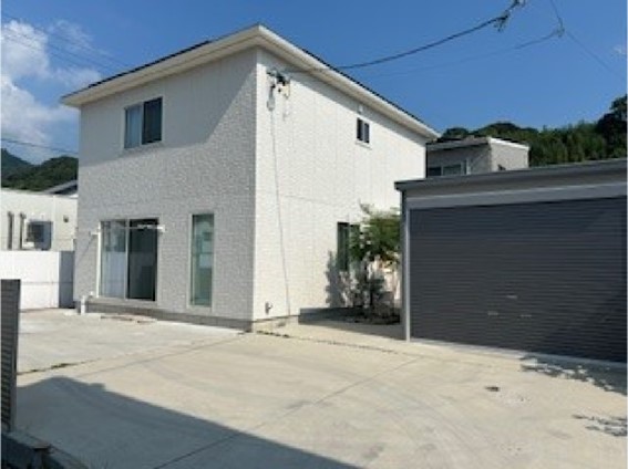 外観 写真撮影日：10/10/25, 12:00 AM