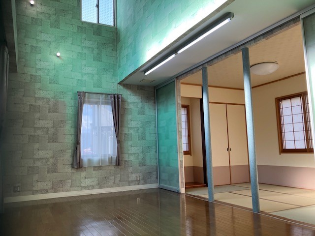 リビング・和室・吹き抜け