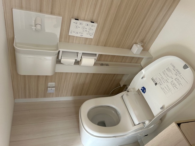 トイレ（離れ）