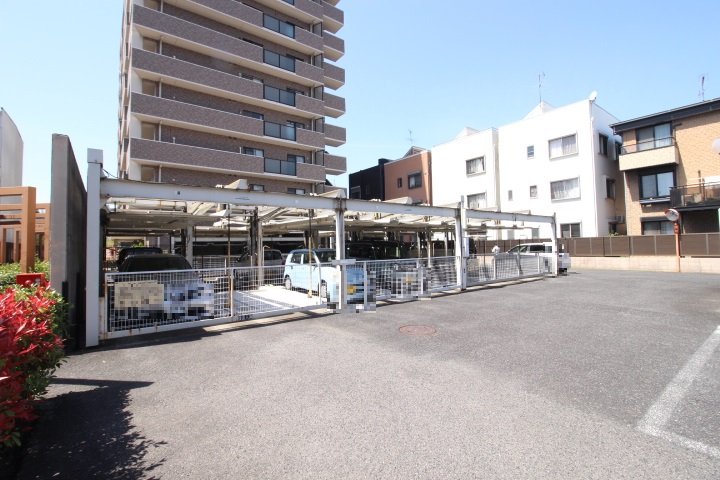 ☆敷地内機械式駐車場☆