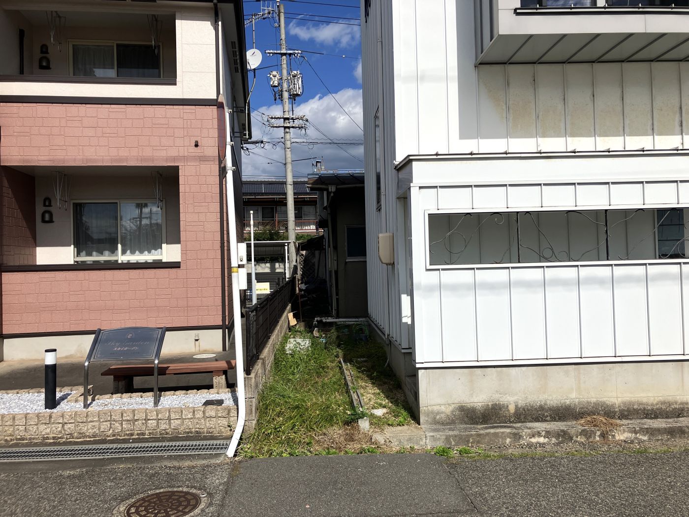 通路 写真撮影日：10/30/25, 12:00 AM