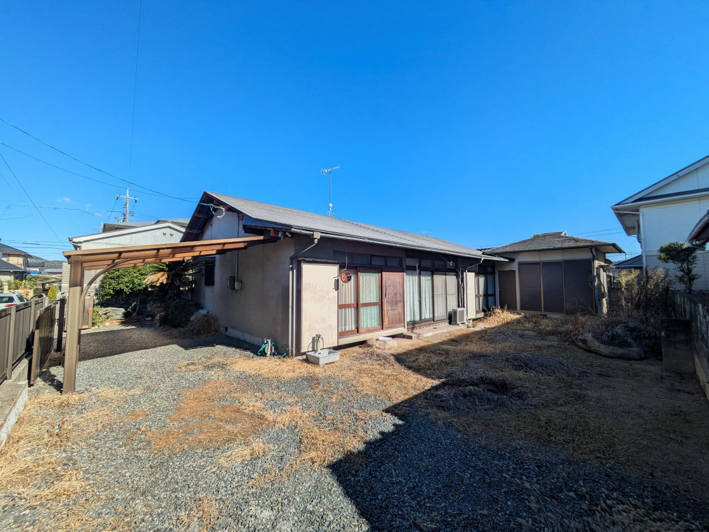 外観　敷地内 写真撮影日：11/22/25, 12:00 AM