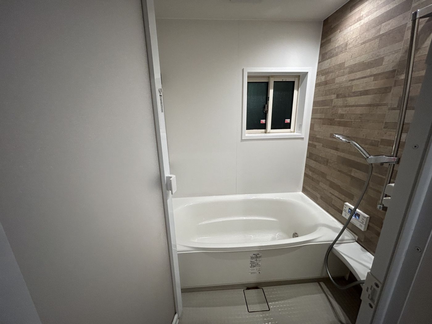 浴室 写真撮影日：12/2/25, 12:00 AM