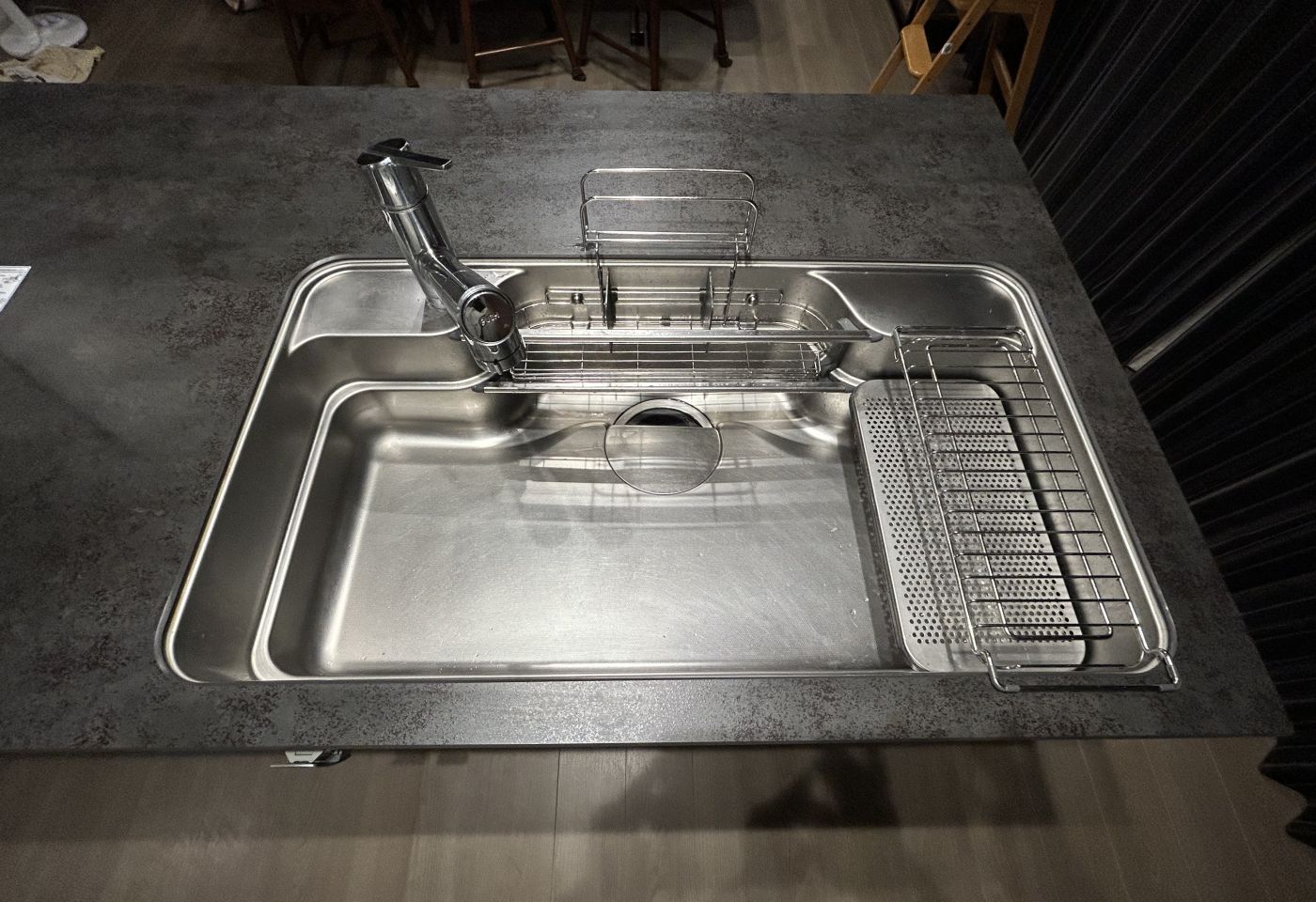 シンク 写真撮影日：12/2/25, 12:00 AM