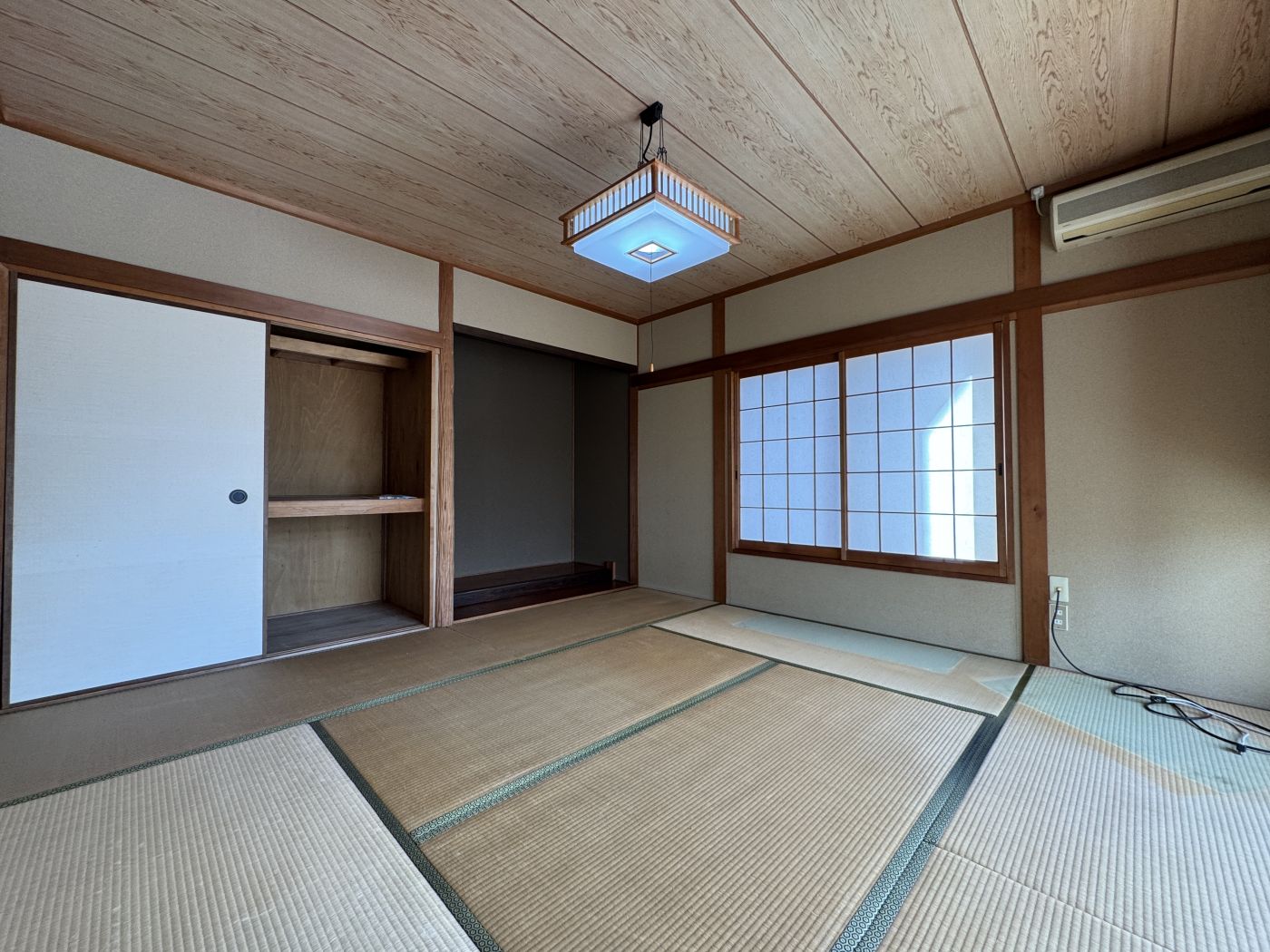 1階和室（8.0帖）