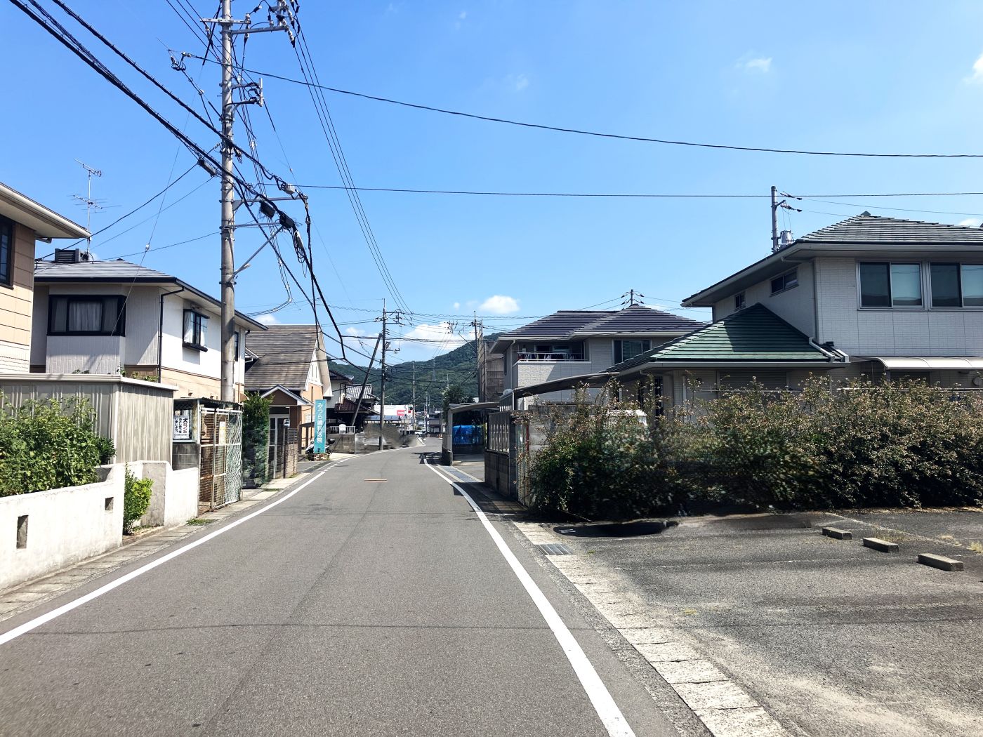 西側道路