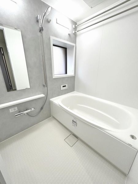 浴室  写真撮影日：2024-11-10