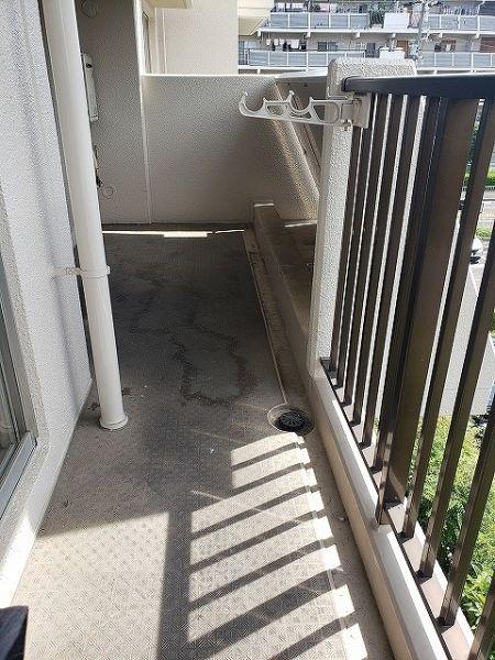バルコニー  写真撮影日：2024-06-08