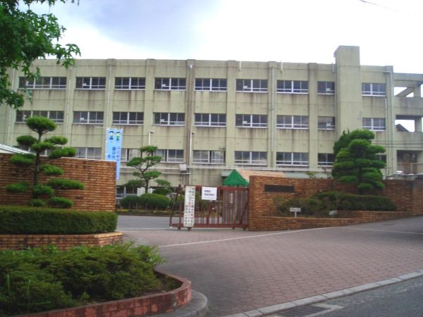 南平台小学校 550m 写真撮影日：2024-09-05 
