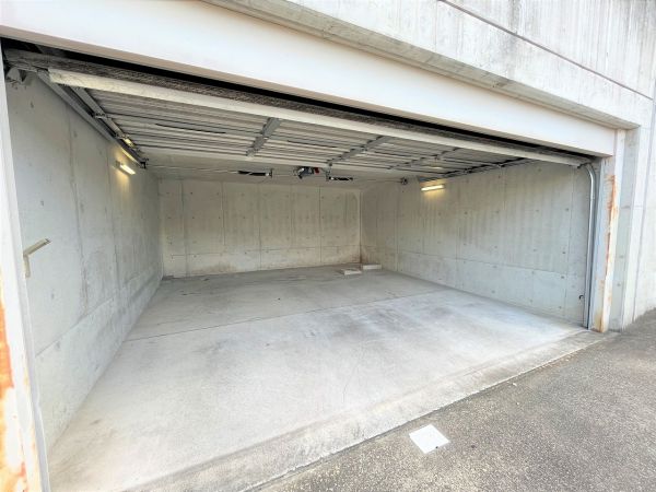 駐車場  写真撮影日：2024-10-11