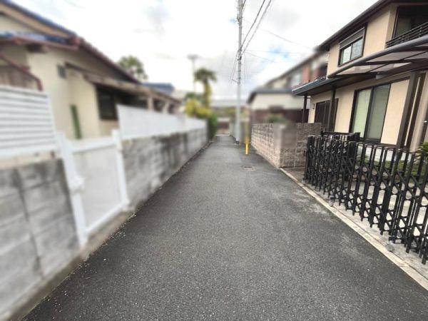 前面道路含む現地写真  写真撮影日：2025-05-02