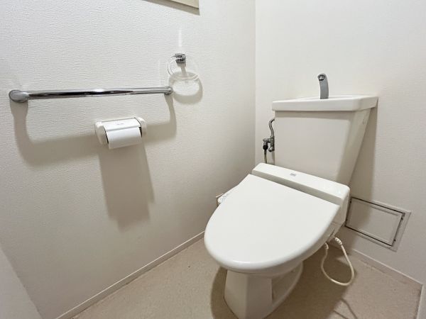 トイレ  写真撮影日：2024-12-22
