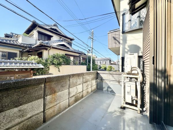 バルコニー  写真撮影日：2024-10-17