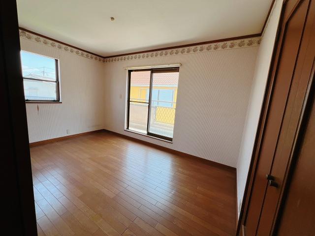 リビング以外の居室  写真撮影日：2025-10-23