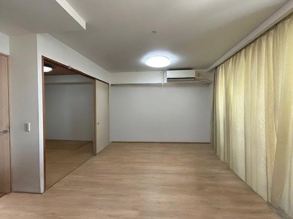 リビング  写真撮影日：2025-03-09
