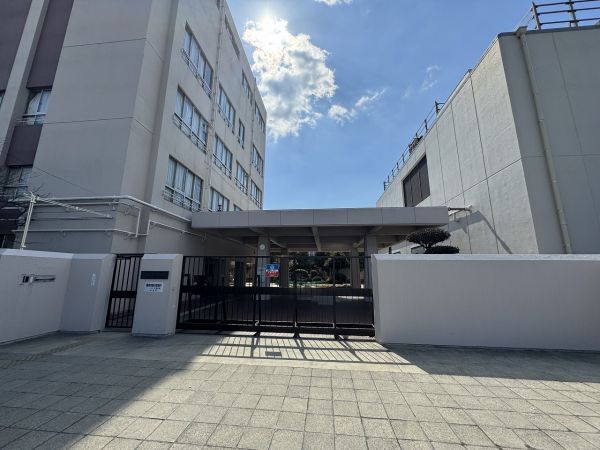 美津島中学校 750m 写真撮影日：2025-03-13 