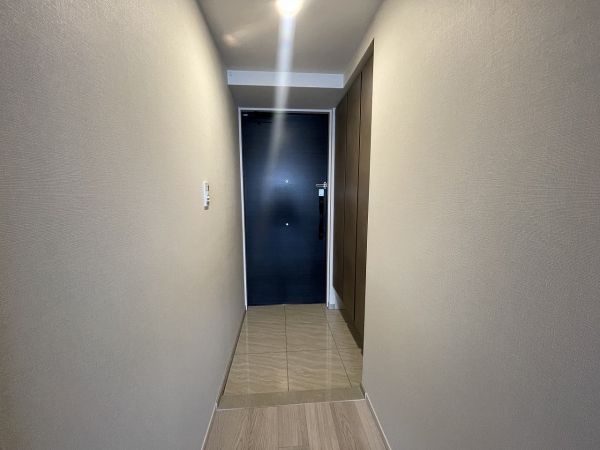 玄関  写真撮影日：2025-03-15