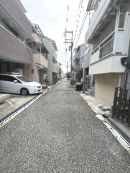 前面道路含む現地写真  写真撮影日：2025-03-15