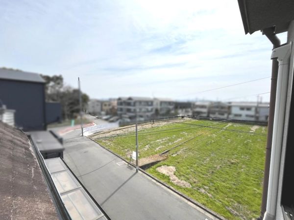 住戸からの眺望写真  写真撮影日：2025-03-21