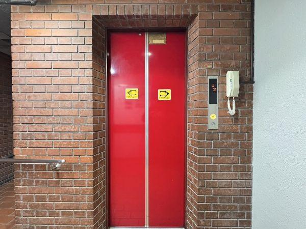 その他設備 エレベーター  写真撮影日：2025-03-22