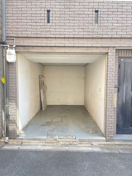 駐車場  写真撮影日：2025-03-28
