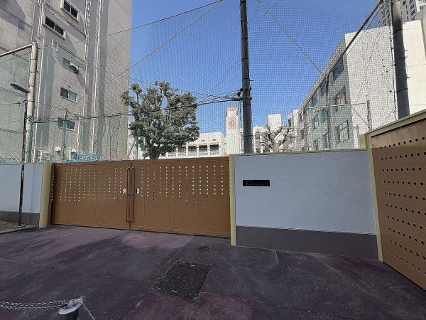 大阪市立南小学校 150m 写真撮影日：2025-03-31 