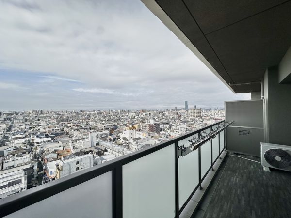 住戸からの眺望写真  写真撮影日：2024-11-25