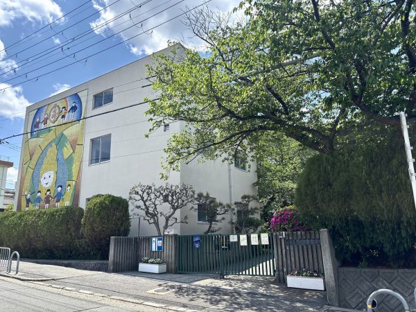 豊中市立少路小学校 700m 写真撮影日：2025-05-01 