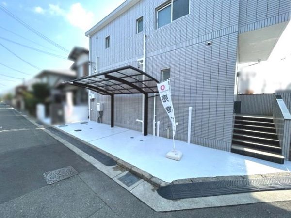 駐車場  写真撮影日：2023-11-24