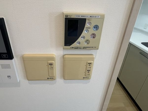 冷暖房・空調設備 床暖房  写真撮影日：2025-04-18