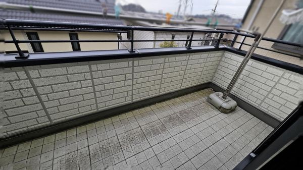 バルコニー  写真撮影日：2025-03-02