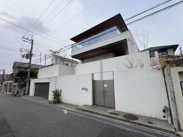 現地外観写真  写真撮影日：2025-3-5