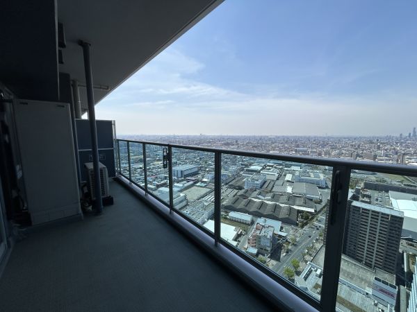 バルコニー  写真撮影日：2025-04-12