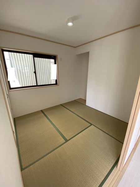リビング以外の居室  写真撮影日：2025-05-11