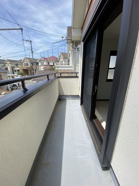 バルコニー  写真撮影日：2025-05-11