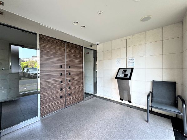 エントランス  写真撮影日：2025-05-15
