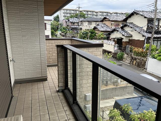 バルコニー  写真撮影日：2025-06-09