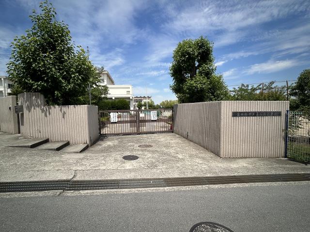 富田林市立喜志西小学校 480m 写真撮影日：2025-06-20