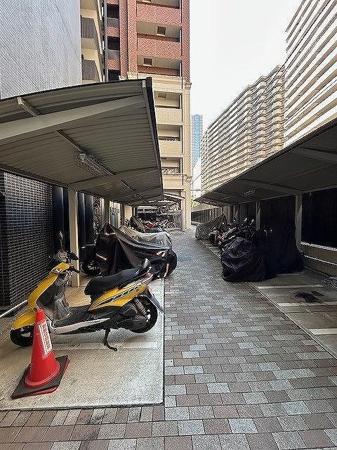 その他設備 バイク置き場  写真撮影日：2025-06-26