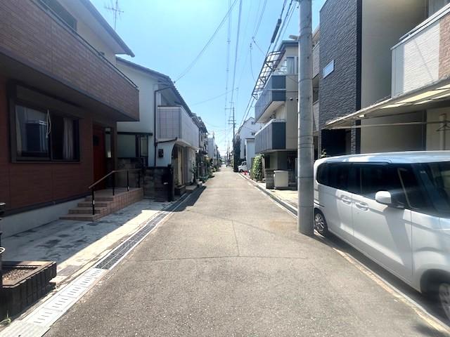 前面道路含む現地写真  写真撮影日：2025-06-30