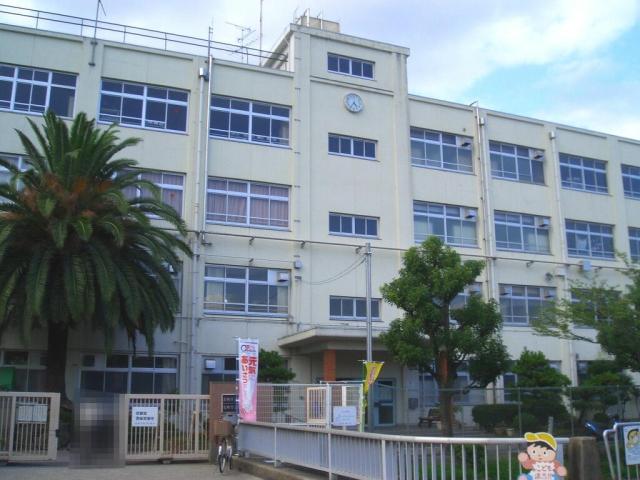 市立芝生小学校 850m 写真撮影日：2025-06-29