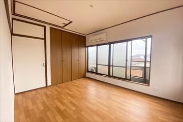 ３階南側洋室　別アングル