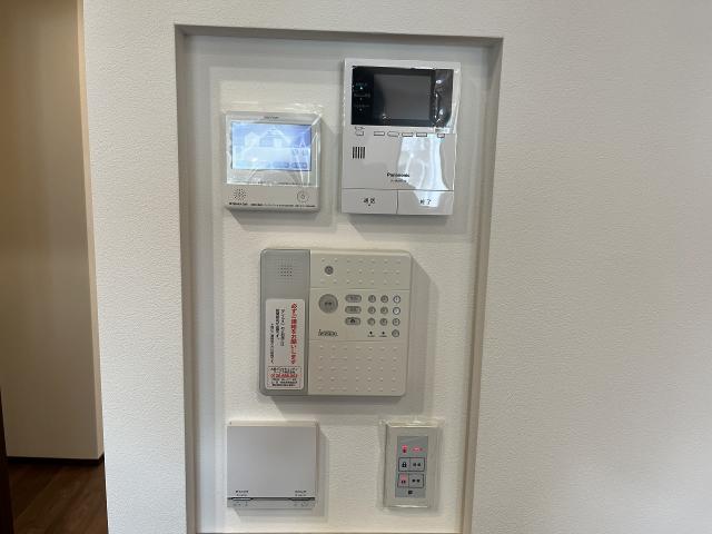 防犯設備 インターホン  写真撮影日：2025-07-04