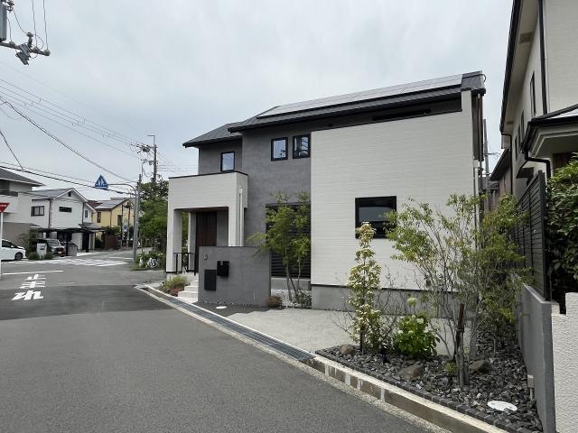 現地外観写真  写真撮影日：2025-07-04
