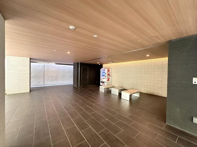 ロビー  写真撮影日：2025-07-10