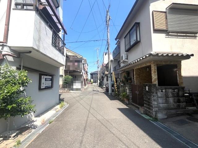 前面道路含む現地写真  写真撮影日：2025-08-09