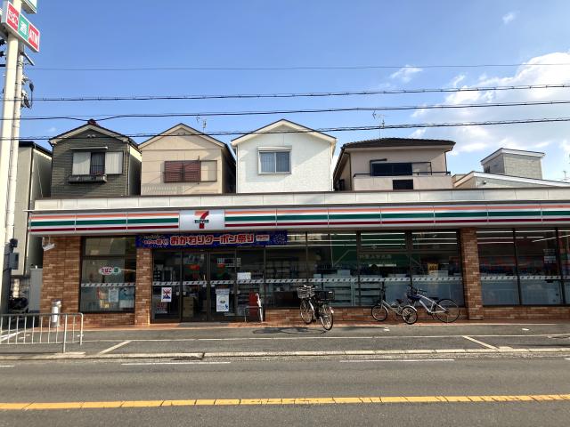 セブンイレブン高槻栄町店 500m 写真撮影日：2025-07-24