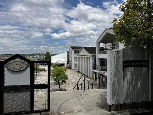 和泉市立北池田中学校 270m 写真撮影日：2025-07-19