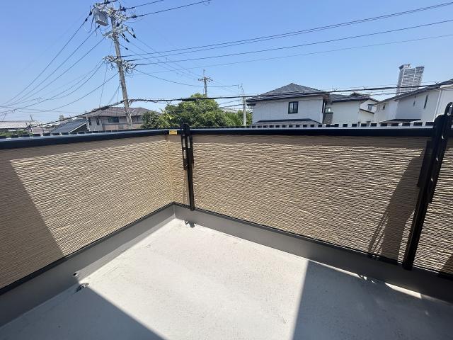バルコニー  写真撮影日：2025-06-26