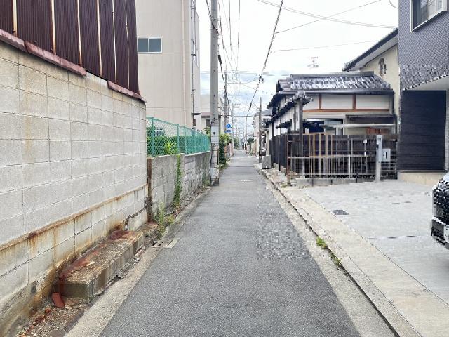 前面道路含む現地写真  写真撮影日：2025-07-26